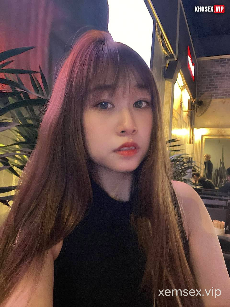 chich-em-nguoi-yeu-hotgirl-nhan-vien-dien-may-xanh-dam-dang-hinh-05