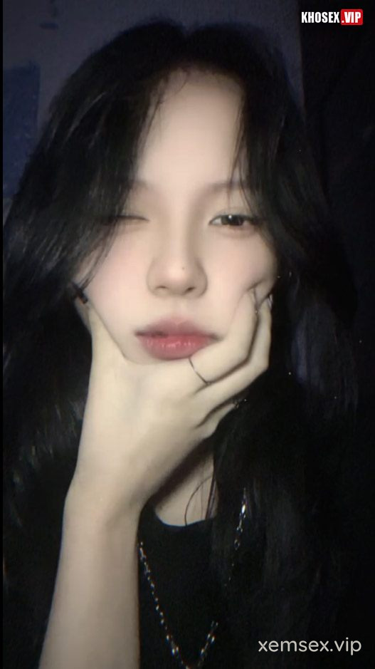 chich-em-thanh-thao-2k4-tan-binh-khau-dam-sieu-nung-hinh-06