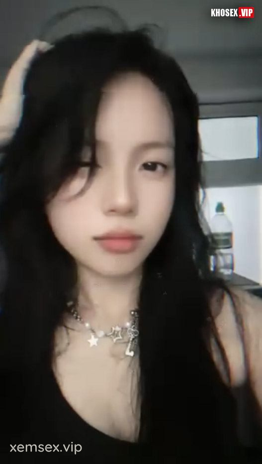 chich-em-thanh-thao-2k4-tan-binh-khau-dam-sieu-nung-hinh-07