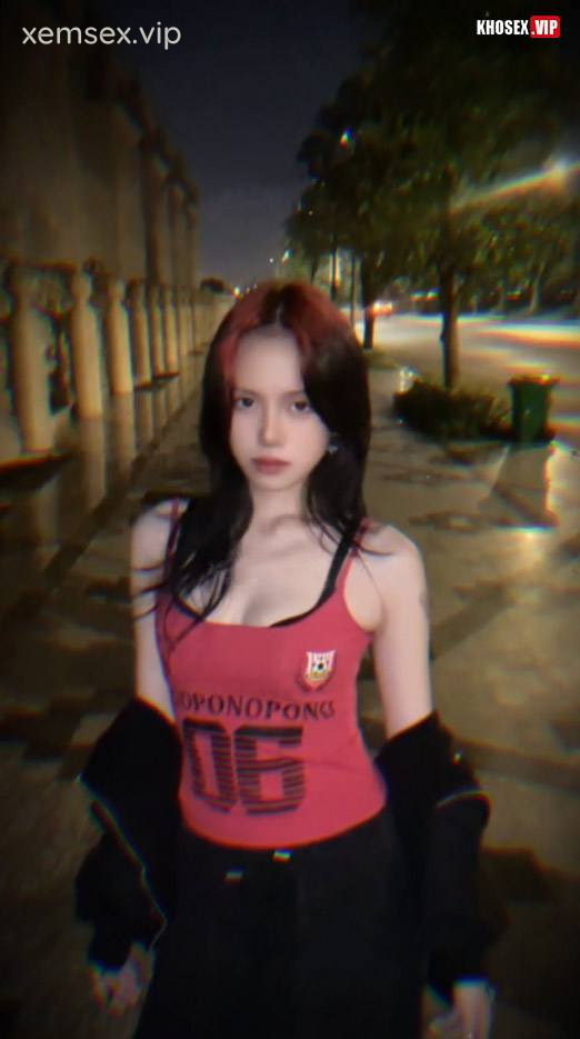 chich-em-thanh-thao-2k4-tan-binh-khau-dam-sieu-nung-hinh-11