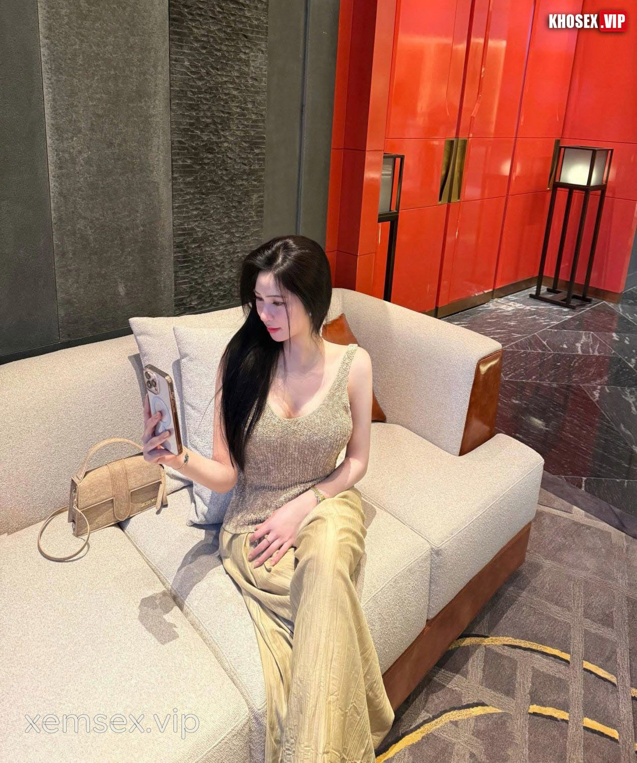 clip-sex-ong-chu-50-tuoi-dit-toi-tap-em-ngoc-quynh-phu-tho-lam-em-ren-la-hinh-05