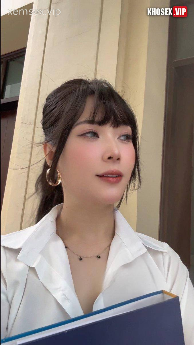 clip-sex-vkcklananh9496-anh-taxi-may-man-phan-1-hinh-02