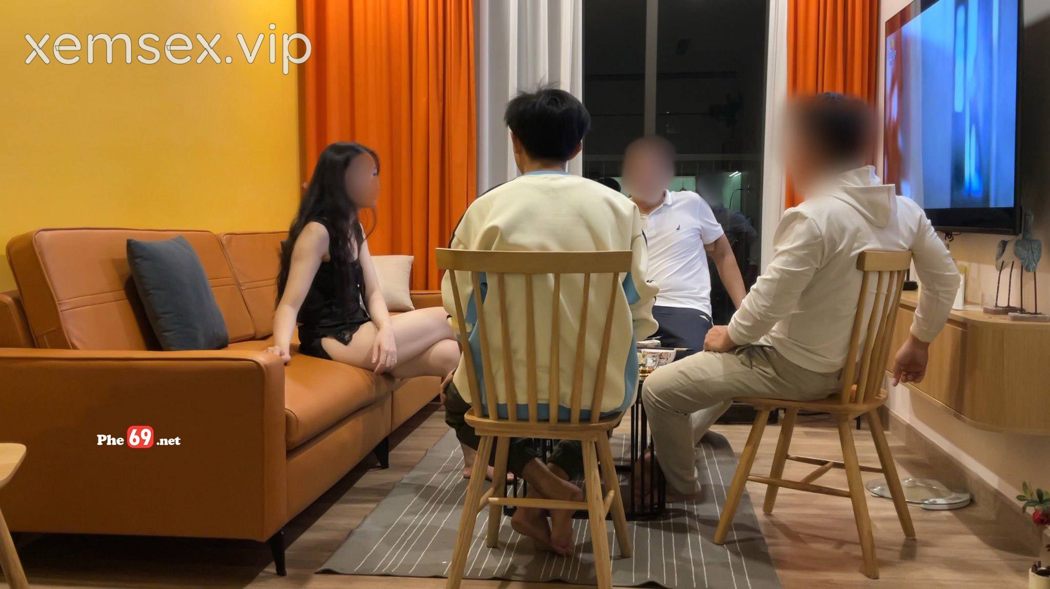 clip-sex-vkcklananh9496-chong-ru-ban-den-choi-nha-some-vo-dit-tap-the-du-khong-bao-xuat-tinh-ngap-lon-full-clip-pic-hinh-19