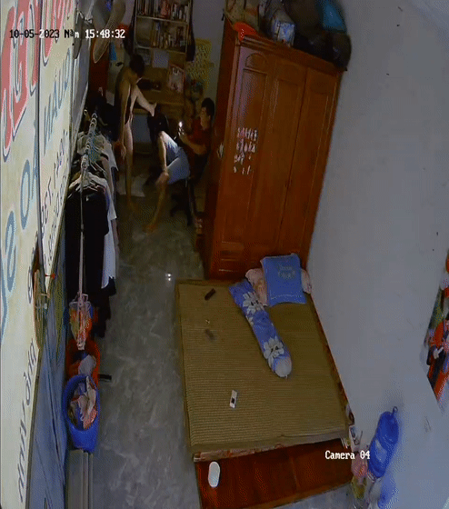 hack-camera-em-gai-chu-shop-quan-ao-o-vinh-bi-chong-nung-cac-doi-dit-xem-ma-nhu-la-bi-hiep-dam-vay-full-phan-2-hinh-04