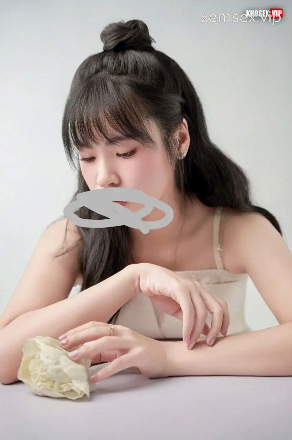 lo-clip-sex-dap-em-tiktoker-linh-tay-hinh-04