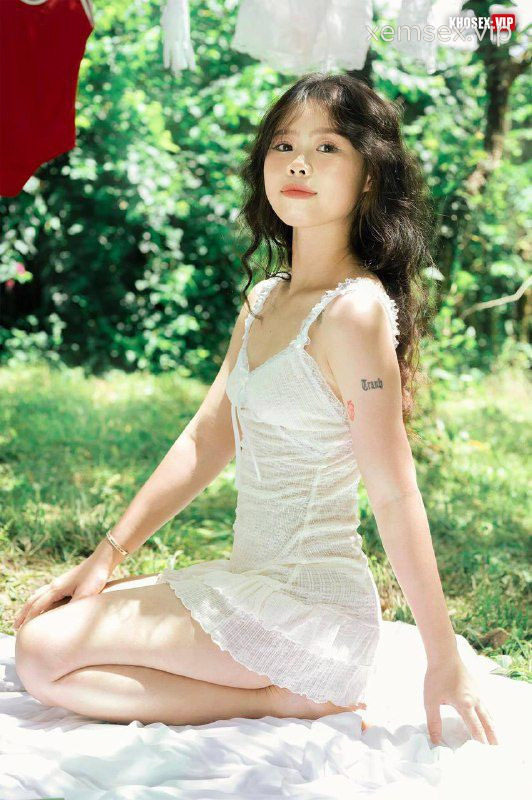 lo-clip-sex-gai-xinh-dit-khau-dam-anh-nho-dam-vao-trong-ban-nat-lon-em-full-clip-pic-hinh-01