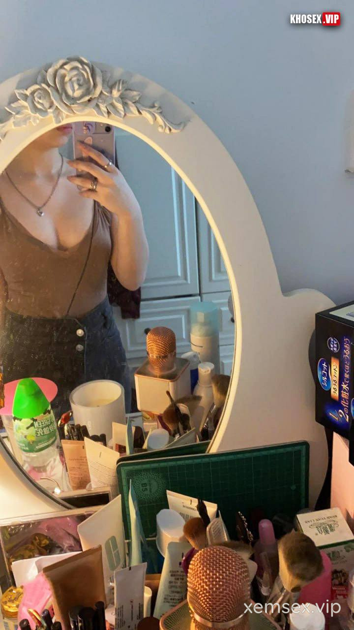 sieu-pham-chich-em-gai-dam-duc-voi-qua-body-cuc-nuot-vu-lon-dep-ren-suong-khong-che-full-clip-pic-hinh-22