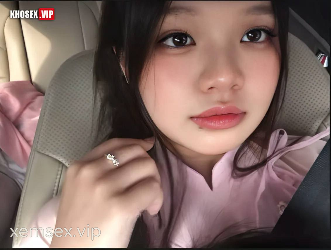 sieu-pham-nguyen-thi-thao-gai-xinh-khau-dam-nung-no-cac-hinh-05