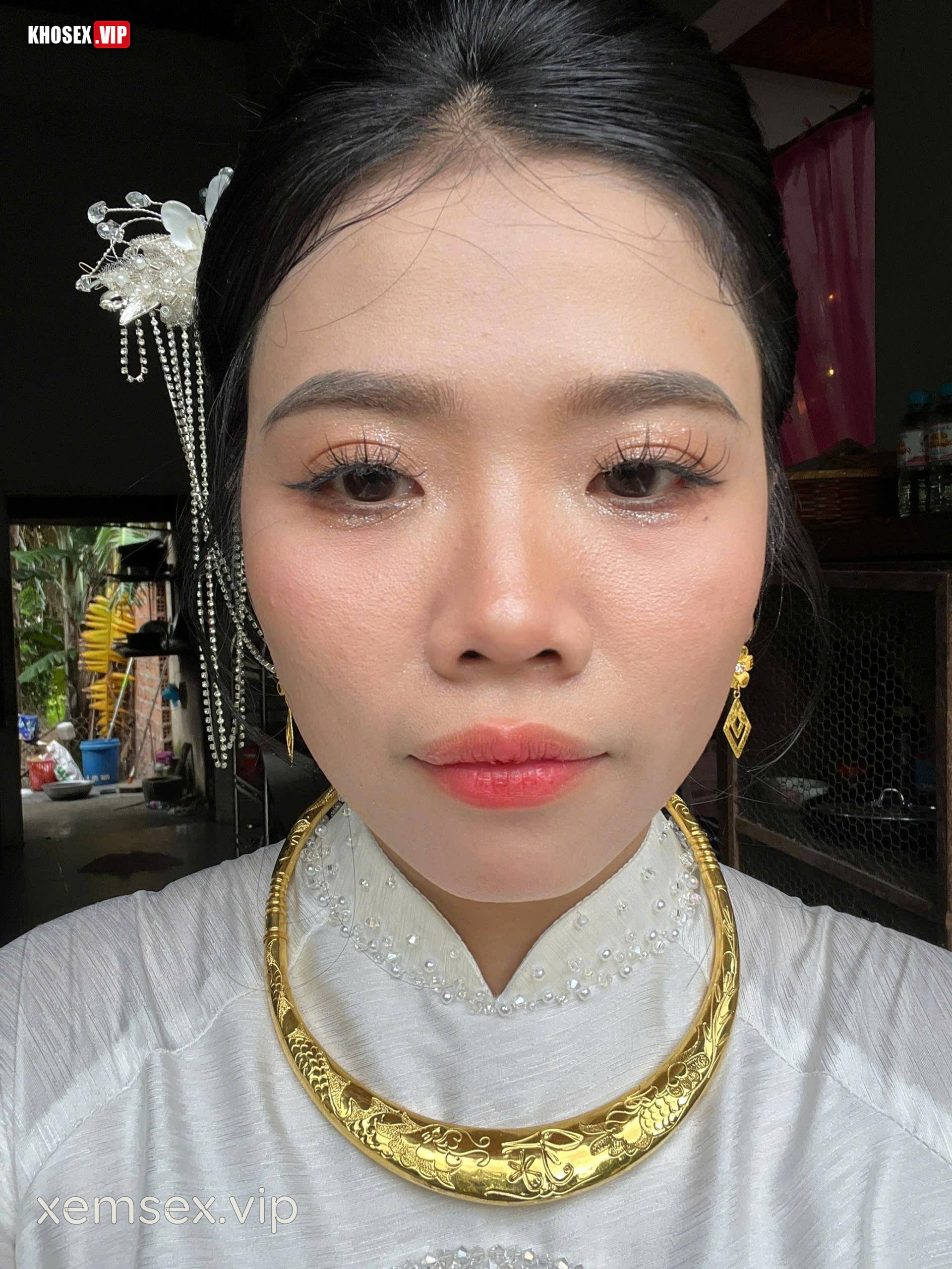 vo-bi-vo-sinh-chong-tim-ban-some-cho-vo-thoa-man-hinh-03